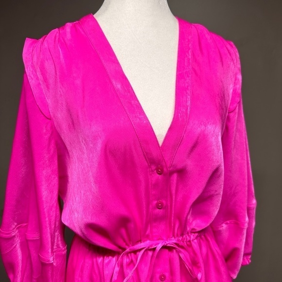 DKNY Women's Satin 3/4-Sleeve Peplum Top Hot Pink Soft Bloused Waist Size Large - Picture 2 of 10
